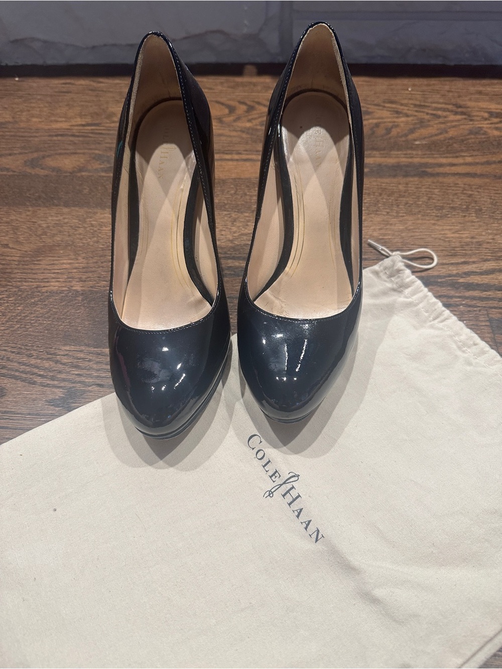 Cole Haan Nike Air Women's Black Patent Leather Pumps